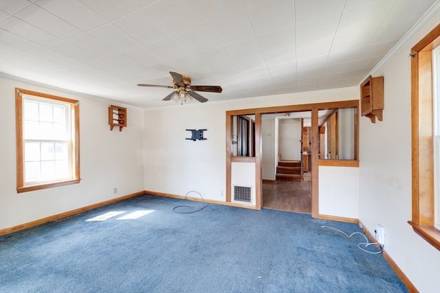 20 Forest Ave, Westfield, MA 01085