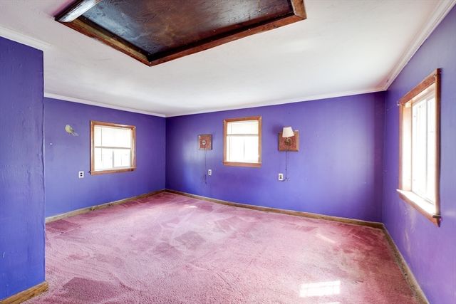 20 Forest Ave, Westfield, MA 01085