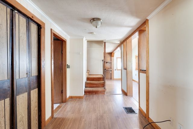 20 Forest Ave, Westfield, MA 01085