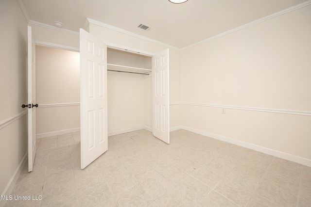 825 Graveline Road, Gautier, MS 39553