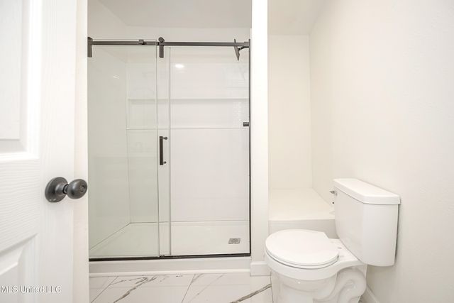 825 Graveline Road, Gautier, MS 39553