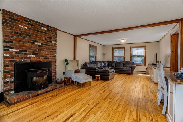 419 Pearl Hill Road, Fitchburg, MA 01420