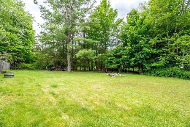 419 Pearl Hill Road, Fitchburg, MA 01420
