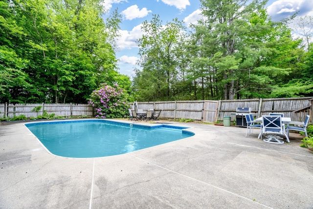 419 Pearl Hill Road, Fitchburg, MA 01420