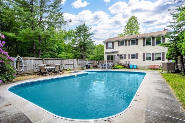 419 Pearl Hill Road, Fitchburg, MA 01420