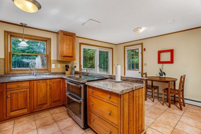 419 Pearl Hill Road, Fitchburg, MA 01420