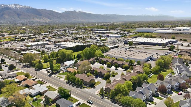 1058 W 975 N, Layton, UT 84041