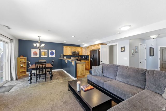 1058 W 975 N, Layton, UT 84041