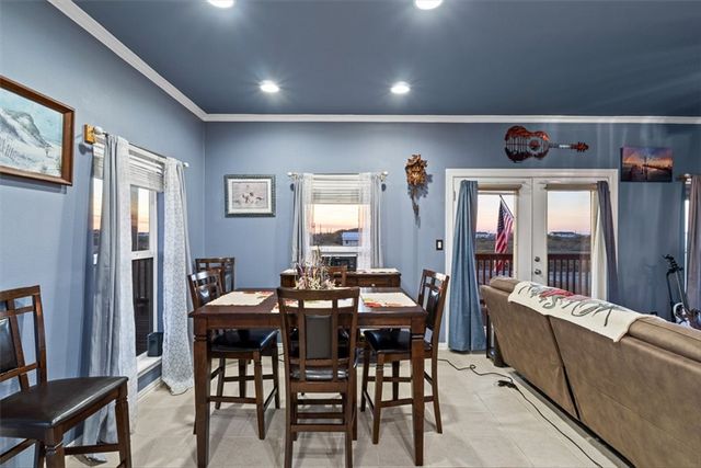 367 ROYAL OAK Lane, Rockport, TX 78382