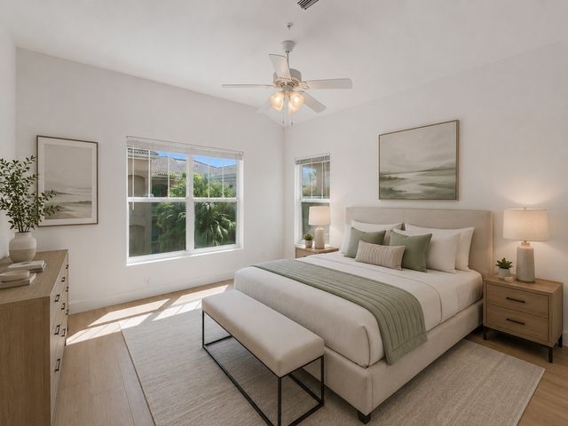 5025 Fairways Circle B307, Vero Beach, FL 32967