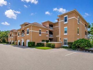 5025 Fairways Circle B307, Vero Beach, FL 32967
