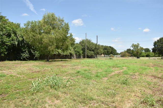 104 Devi Lane, Pearland, TX 77584
