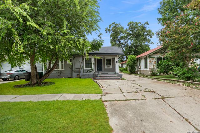 1311 W French Pl, San Antonio, TX 78201