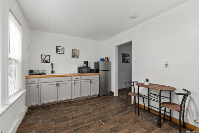 1311 W French Pl, San Antonio, TX 78201
