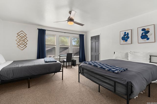 1311 W French Pl, San Antonio, TX 78201