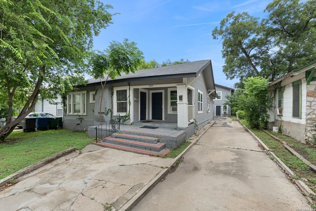 1311 W French Pl, San Antonio, TX 78201