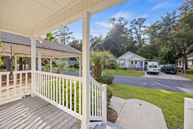 65 River Tree Circle, Bluffton, SC 29910