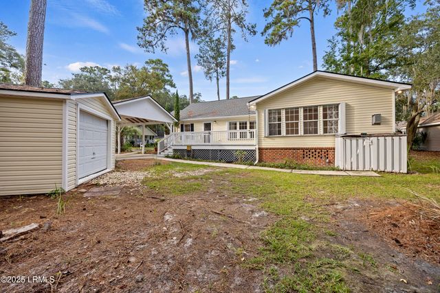 65 River Tree Circle, Bluffton, SC 29910