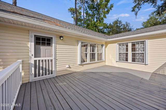 65 River Tree Circle, Bluffton, SC 29910