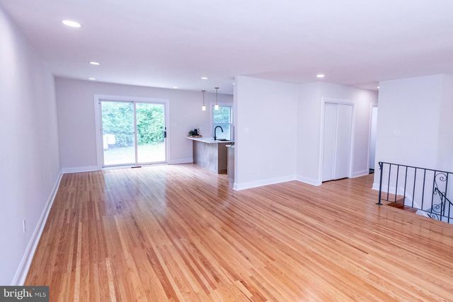 413 ELLIS RD, Havertown, PA 19083