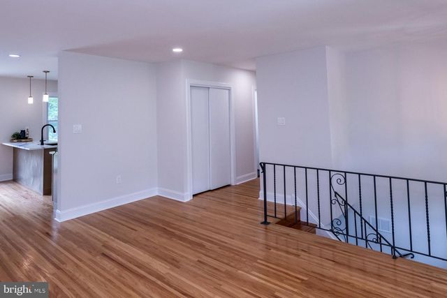 413 ELLIS RD, Havertown, PA 19083