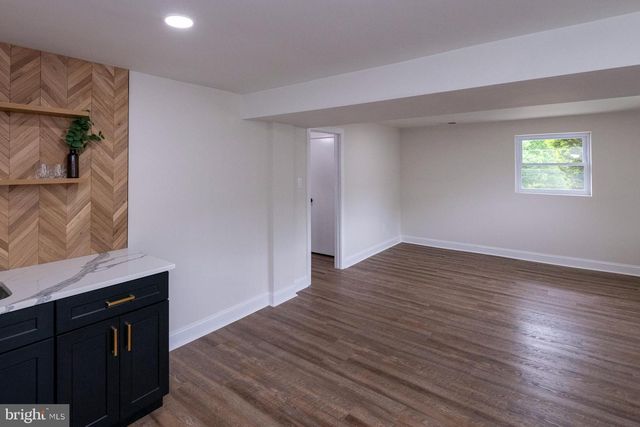 413 ELLIS RD, Havertown, PA 19083