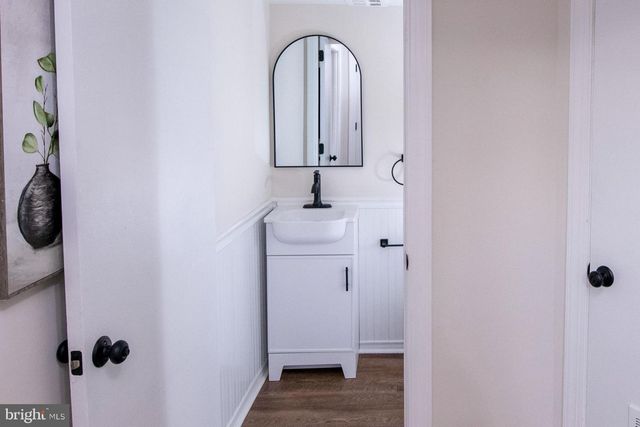 413 ELLIS RD, Havertown, PA 19083