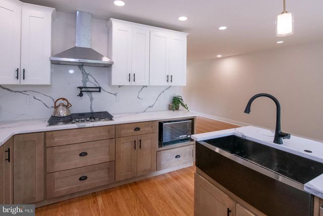 413 ELLIS RD, Havertown, PA 19083