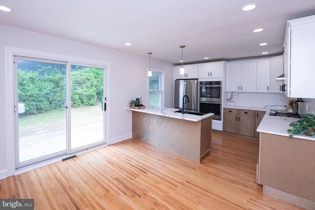 413 ELLIS RD, Havertown, PA 19083