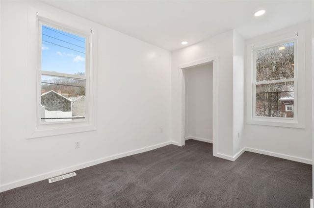 1619 Haug St, Troy Hill, PA 15212