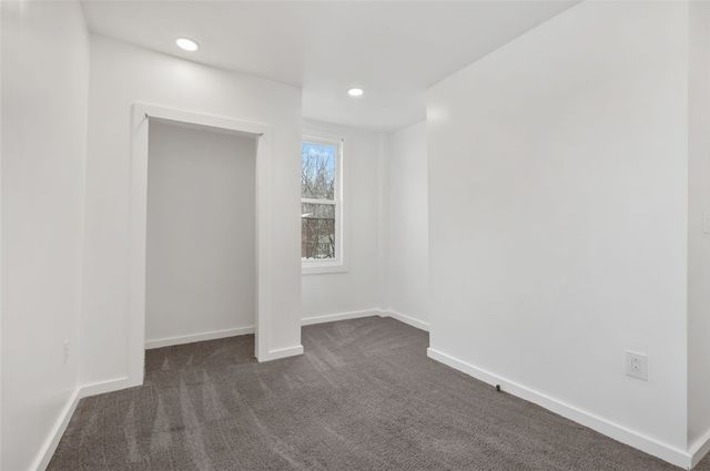 1619 Haug St, Troy Hill, PA 15212