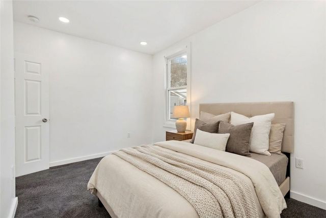 1619 Haug St, Troy Hill, PA 15212