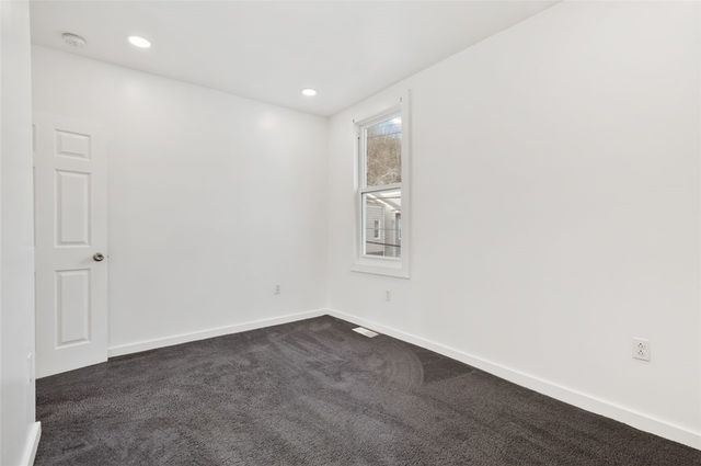 1619 Haug St, Troy Hill, PA 15212