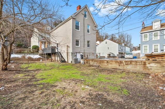 1619 Haug St, Troy Hill, PA 15212