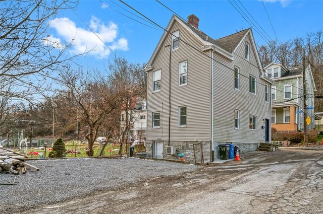 1619 Haug St, Troy Hill, PA 15212