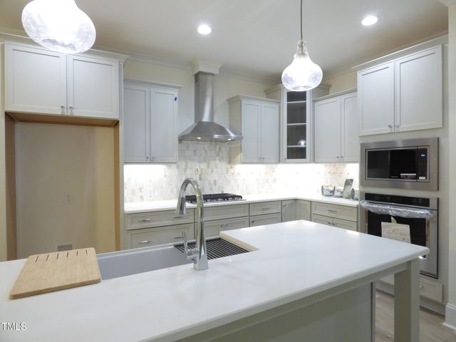 925 Lynch Road, Selma, NC 27576