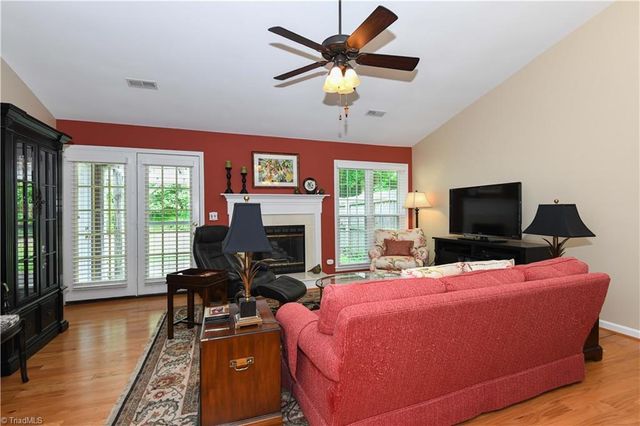 3122 Woodpoint Street, Jamestown, NC 27282