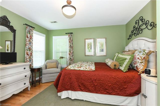3122 Woodpoint Street, Jamestown, NC 27282
