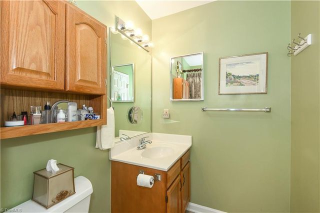 3122 Woodpoint Street, Jamestown, NC 27282