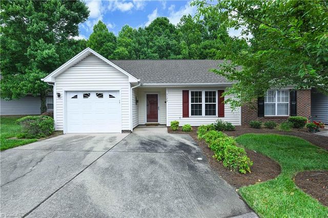 3122 Woodpoint Street, Jamestown, NC 27282