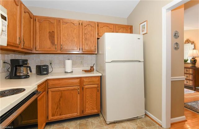 3122 Woodpoint Street, Jamestown, NC 27282
