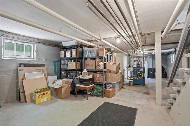 166 Kensington Drive, Madison, WI 53704