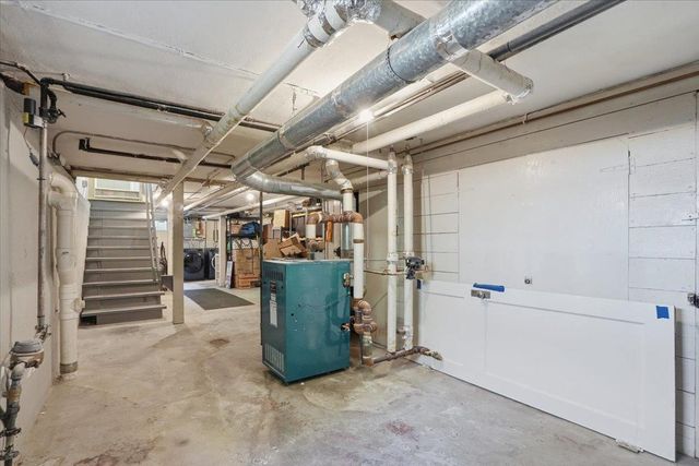166 Kensington Drive, Madison, WI 53704
