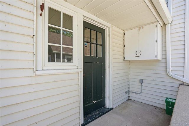 166 Kensington Drive, Madison, WI 53704