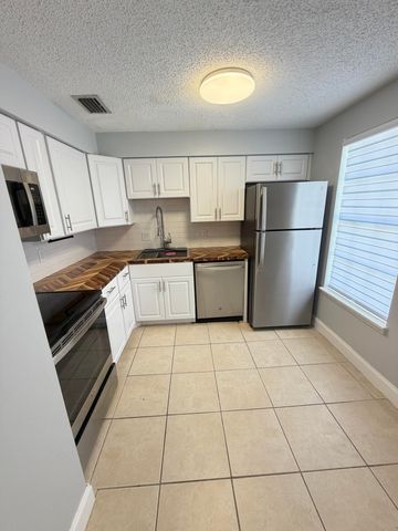 317 GEORGIAN PARK Drive, Jupiter, FL 33458