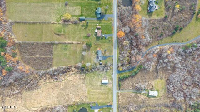 1262 S Kelley Road, Princetown, NY 12306