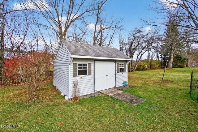 1262 S Kelley Road, Princetown, NY 12306