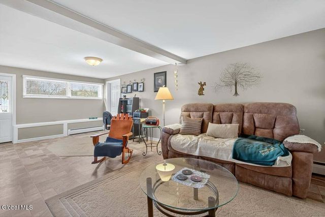 1262 S Kelley Road, Princetown, NY 12306