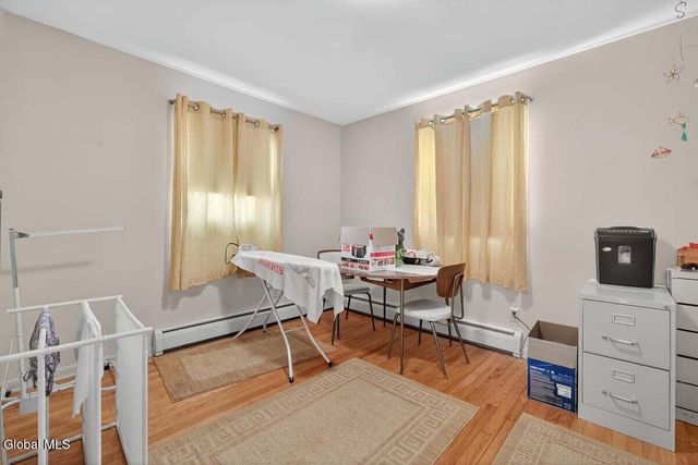 1262 S Kelley Road, Princetown, NY 12306