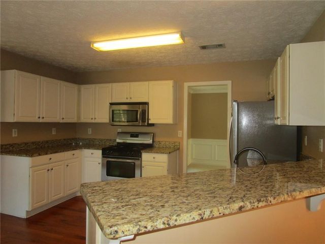 2825 Factor Walk Boulevard, Suwanee, GA 30024